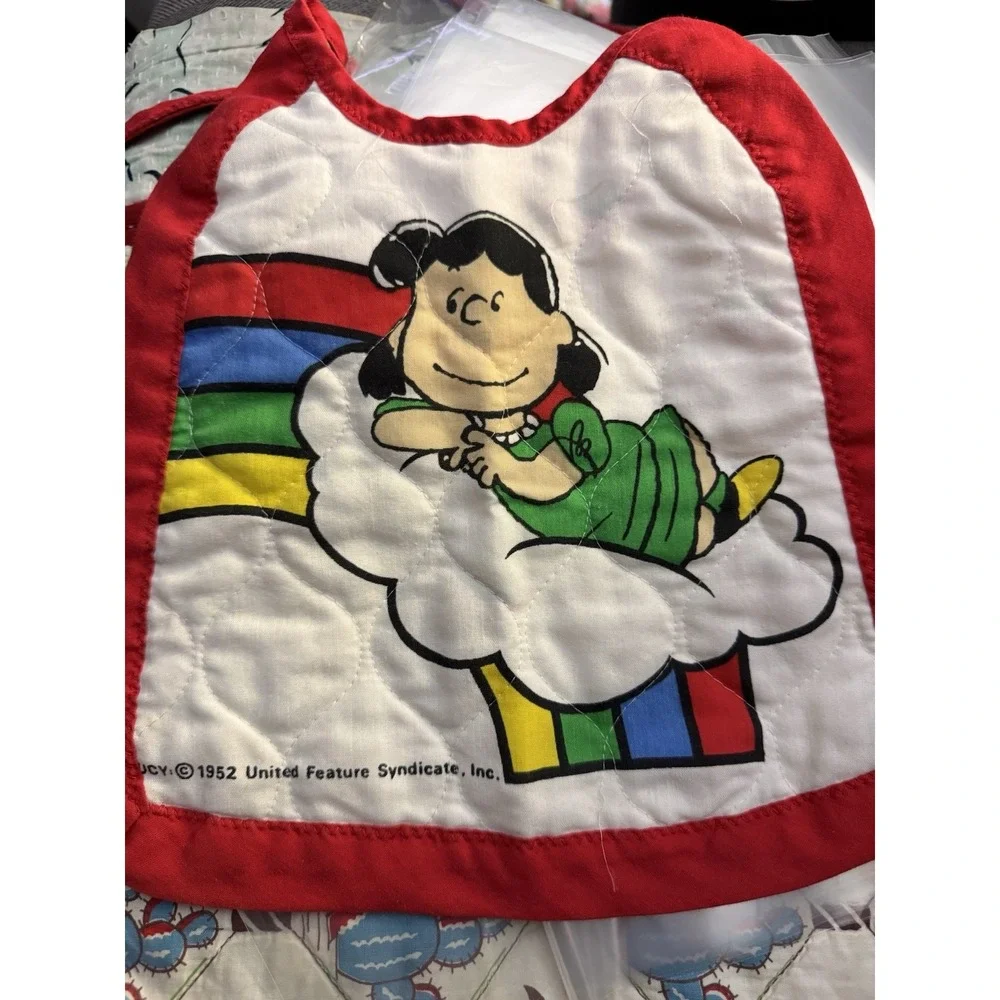 VTG Lucy Rainbow Quilted Baby‎ Bib Peanuts Snoopy Retro